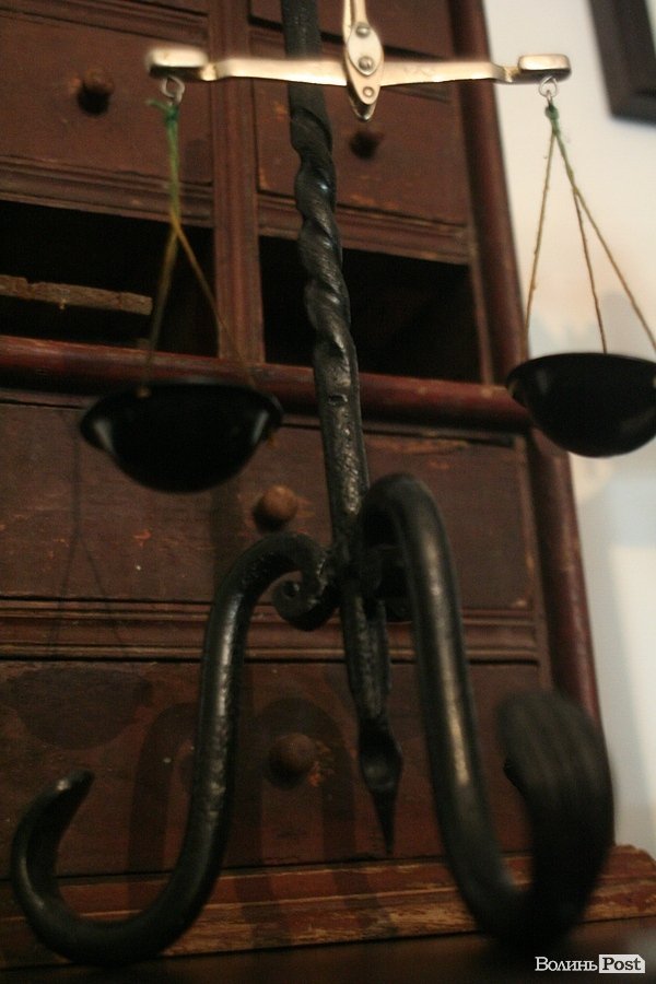 «Алхімія», історія і вогонь: у стінах старої луцької аптеки. ФОТО 