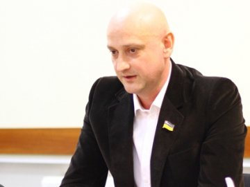 Офіційно: Євген Ткачук – не член «Солідарності»