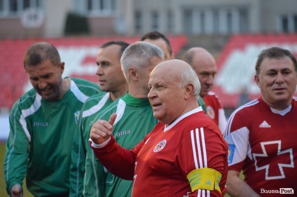 У Луцьку зійшлися легенди футболу з «Волині» та «Карпат». ФОТО 