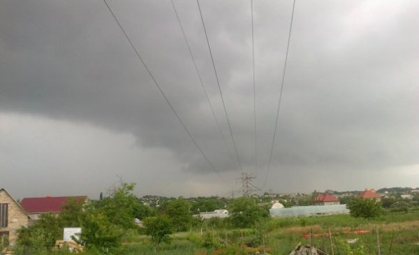 Над морем в Одесі пронісся смерч. ФОТО