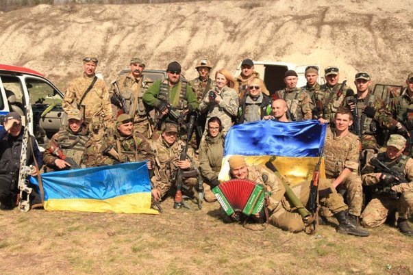 Новини з минулого. Пікет консульства в Луцьку і «смертельний рейтинг» 