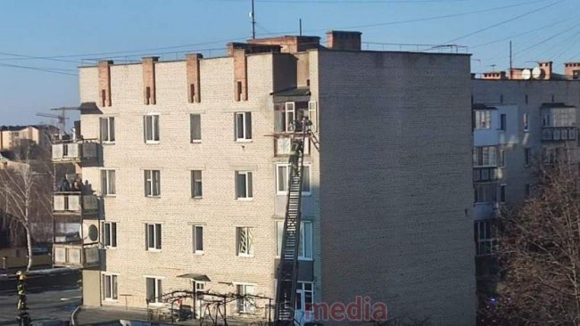 У Ковелі – пожежа: через вікно евакуйовували трьох дітей та дорослих