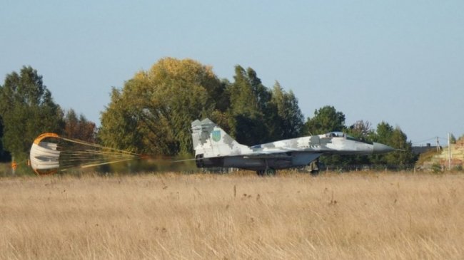 На луцькому аеродромі відбулася льотна зміна пілотів тактичної авіації