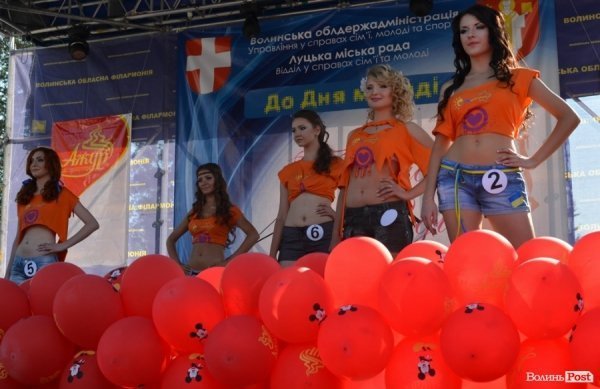 У Луцьку обрали найкрасивішу студентку. ФОТО
