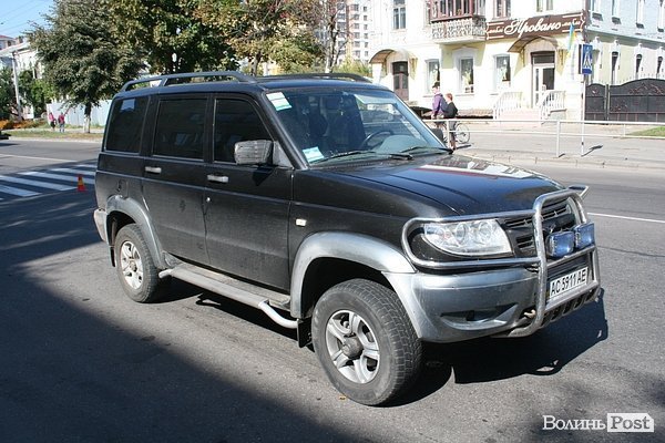 У Луцьку на переході збили дівчину. ФОТО. ВІДЕО