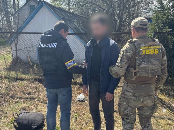 На Волині чоловік намагався потрапити в Білорусь: запропонував прикордоннику 1000 доларів