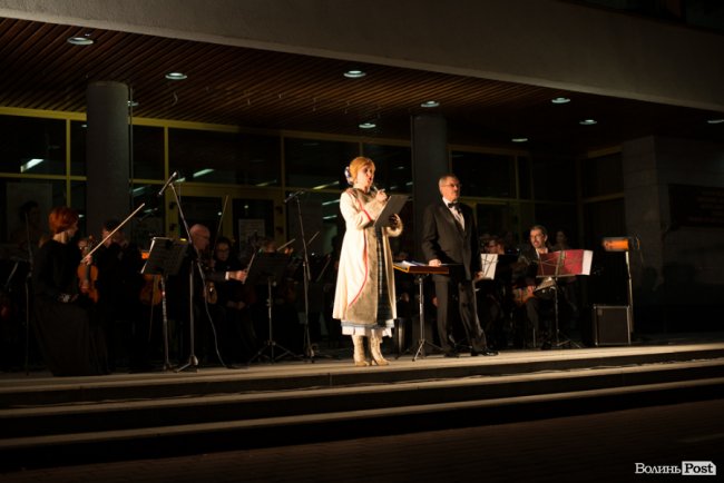 «Перша хвилина миру»: лучани вшанували полеглих воїнів. ФОТО