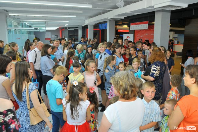 У луцькому «Промені» влаштували свято для дітей. ФОТО