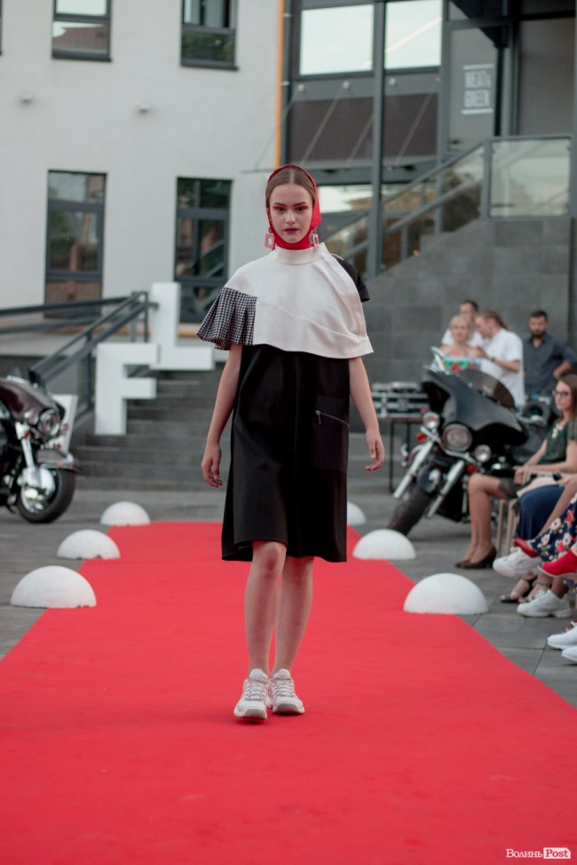 Гурт «СКАЙ», байкери та неймовірні колекції одягу: чим вражав другий день  «Lutsk Fashion Weekend»