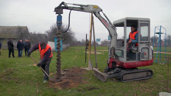 У Жиричах Ратнівського району почали будувати дитсадок. ФОТО