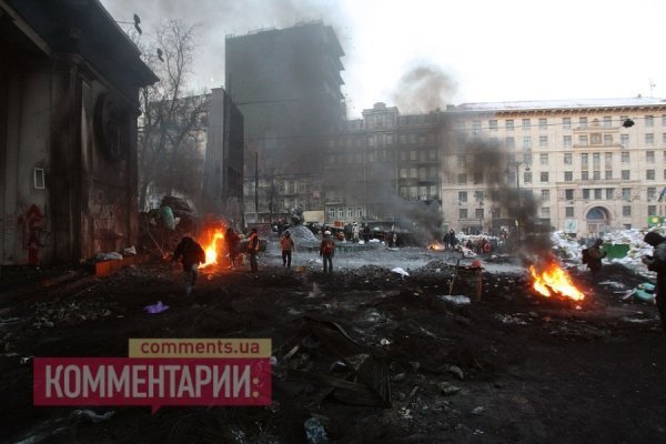 Світанок: барикади у Києві. ФОТО