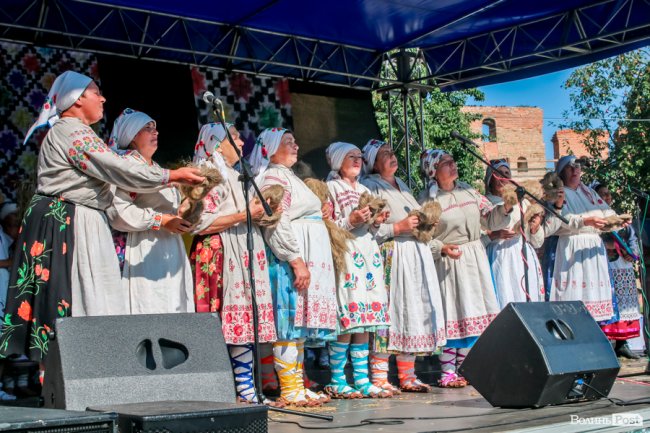Неймовірні вбрання та іноземні гості: фестиваль «Берегиня» у Луцькому замку. ФОТО