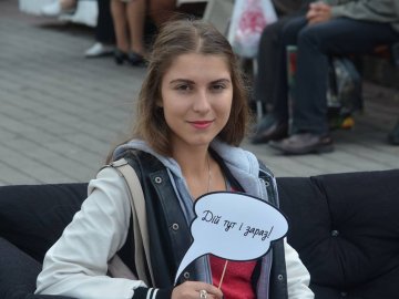 ЗавтраMan, диван та звернення: у Луцьку висміяли «диванних активістів»