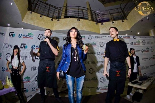 «Вусата вечірка» в луцькому клубі. ФОТО