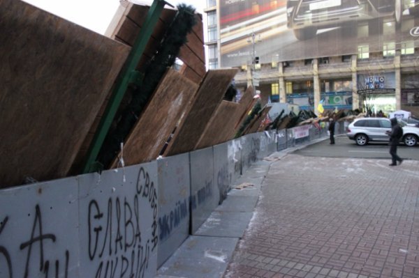 Київ барикадний. ФОТО