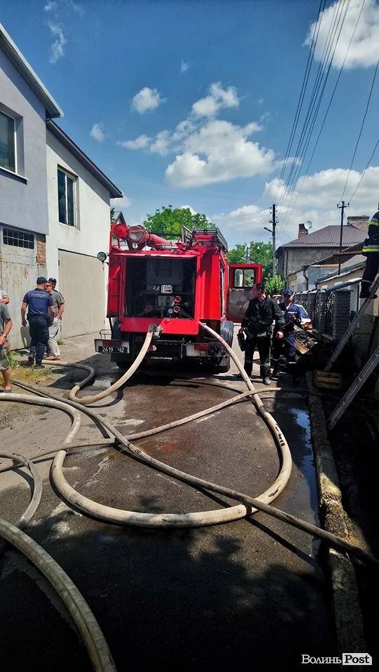 У Луцьку біля Старого ринку – пожежа. ФОТО. ВІДЕО. ОНОВЛЕНО
