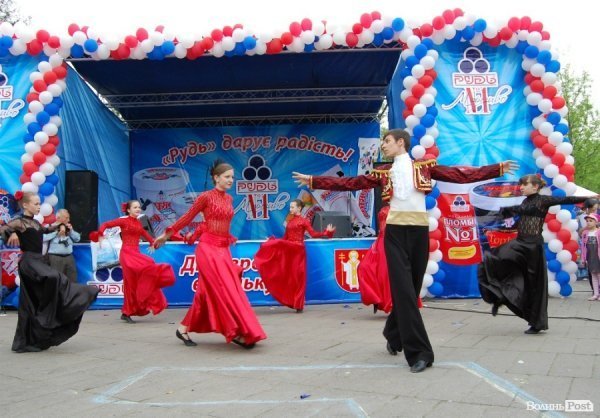 У Луцьку відгуляли шкільне «Євробачення»