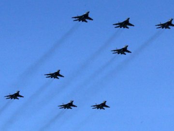 Словаччина передасть Україні 13 винищувачів