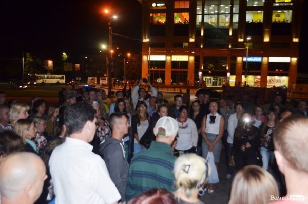 Луцьких Героїв вшановуватимуть упродовж 25 годин. ФОТО