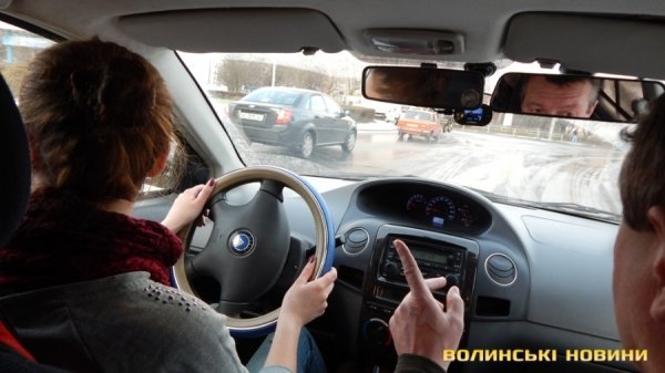 Як у Луцьку вчать водінню. ФОТО. ВІДЕО