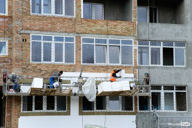 «Карамельні» квартири у яскравих багатоповерхівках: ЖК «Caramel Residence» продовжує зводити житло мрії. ФОТО*