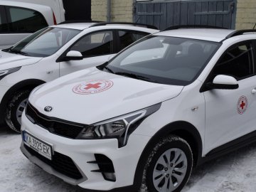 Медичні бригади на Волині отримали три автомобілі. ФОТО