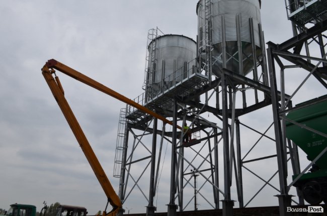 Розказали, коли у Володимирі запрацює новозбудований елеватор. ФОТО 