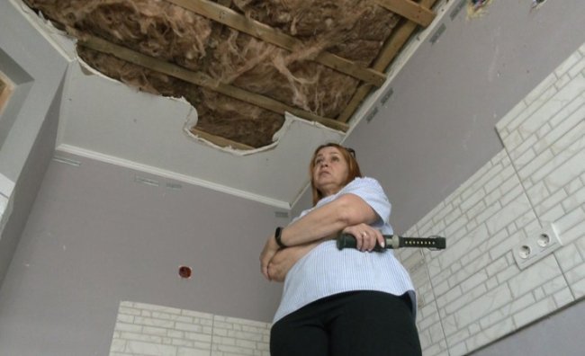 У Луцьку спеціальна комісія оглядає будинки, які постраждали від обстрілу рф. ВІДЕО