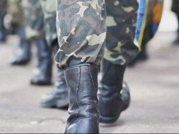За «косіння» від армії волинянину-призовнику дали один рік «умовно»