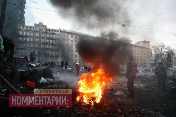 Світанок: барикади у Києві. ФОТО