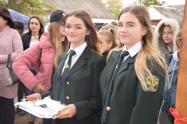 На Волині лісівники спільно з громадою облаштували дендропарк. ФОТО