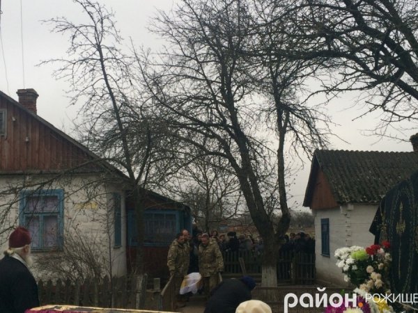 Поховали військового з 14-ї бригади Віктора Юхимчука