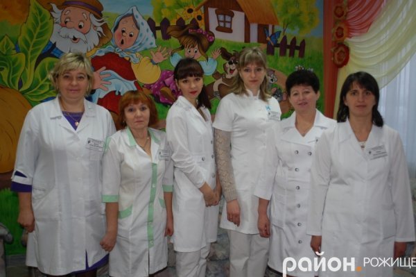 Відкрили після ремонту дитяче відділення лікарні на Волині