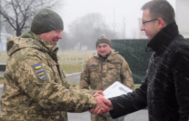 Бійцям 14-ої  бригади вручили нагороди. ФОТО