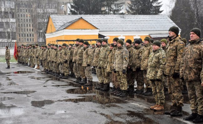 Бійцям 14-ої  бригади вручили нагороди. ФОТО