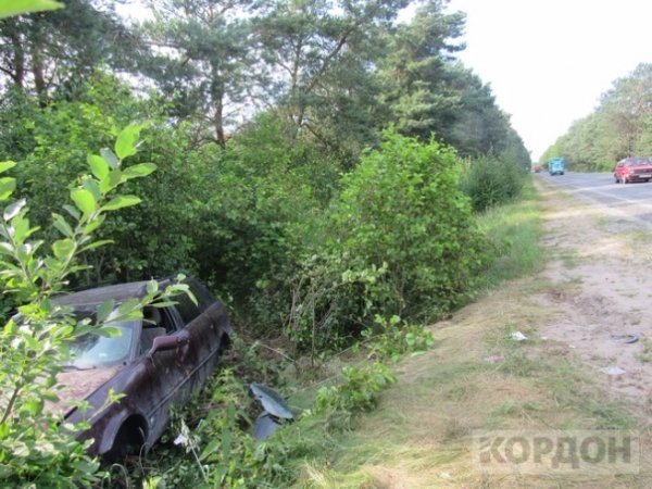 В любомльських лісах знайшли «автомобіль-привид». ФОТО