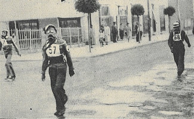 Із квестами і танцями: як у Луцьку у 30-х роках проходили акції Червоного Хреста. РЕТРОФОТО