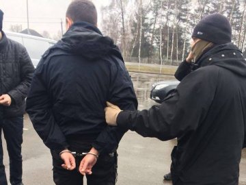 Командира взводу патрульної поліції Волині зловили на хабарі