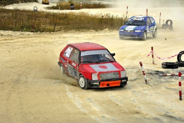 Автомотофестиваль під Луцьком: день перший. ФОТО. ВІДЕО