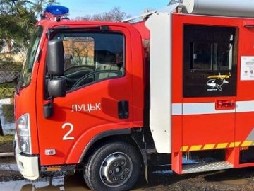 У Луцьку на Потебні загорівся двоповерховий багатоквартирний будинок