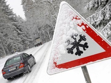 ТОП-5 помилок водіїв у перші дні зими