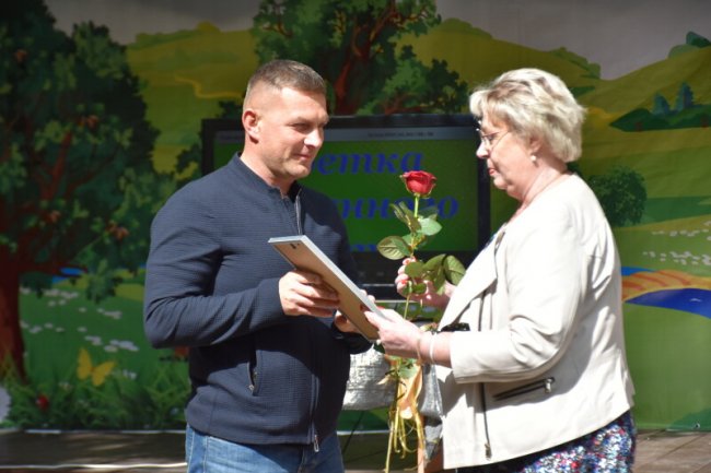 У Луцьку на території дитячого садочка з'явився ботанічний куточок. ФОТО