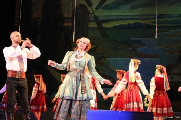 Масштабним шоу в Луцьку завершилися великодні свята. ФОТО. ВІДЕО