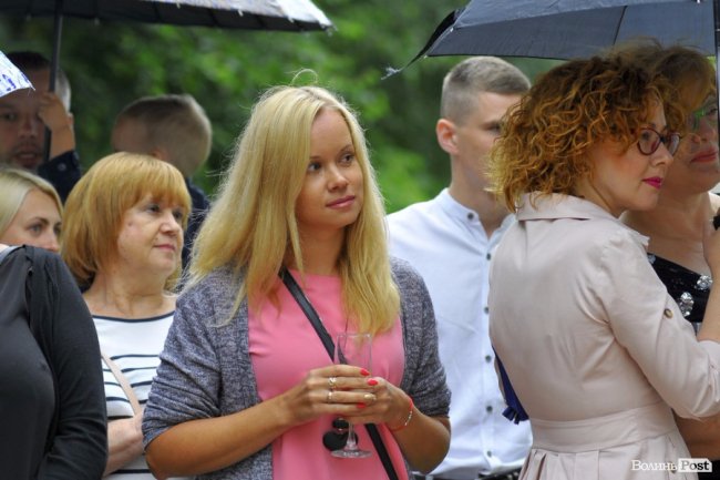 У Луцьку суддя відкрила студію краси