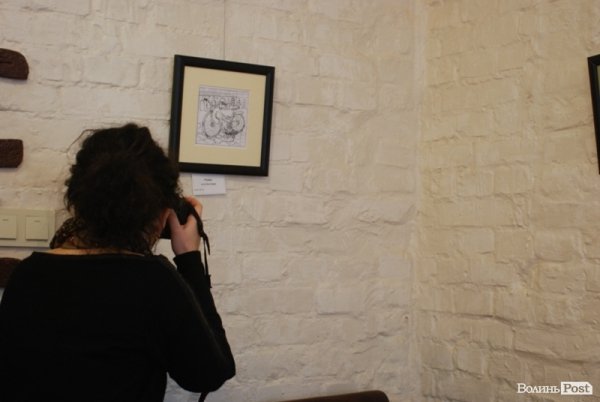 Відома блогерка показала лучанам мотиви міст України. ФОТО