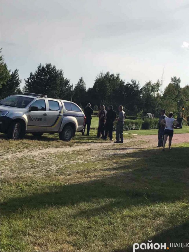 Неадекватні голі «мажори» на Світязі розлякали відпочивальників