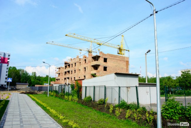 Як у Луцьку будують оселі мрії у яскравому ЖК «Caramel Residence». ФОТО*