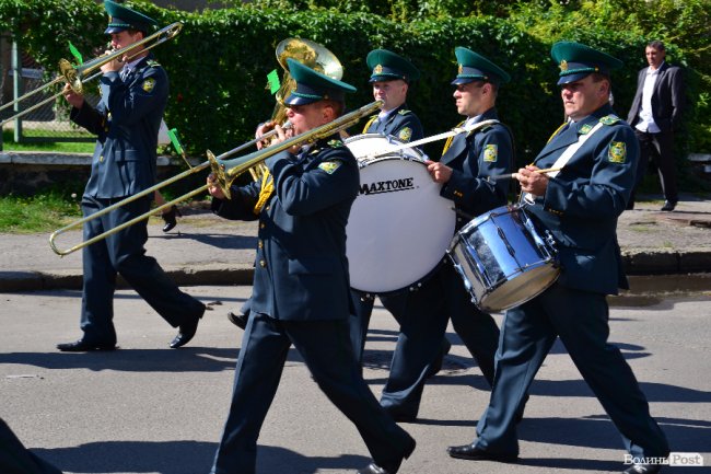 Більше тисячі першокурсників посвятили у студенти СНУ. ФОТО