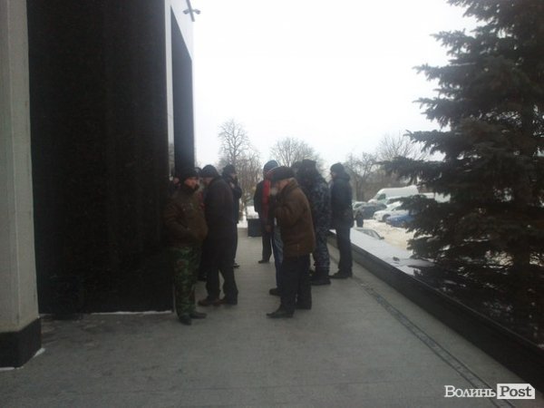 Волиньрада збирається на сесію, де звільнятимуть голову