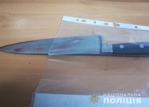 У Кривому Розі чоловік вбив ножем двох перехожих і поранив ще вісьмох. ФОТО